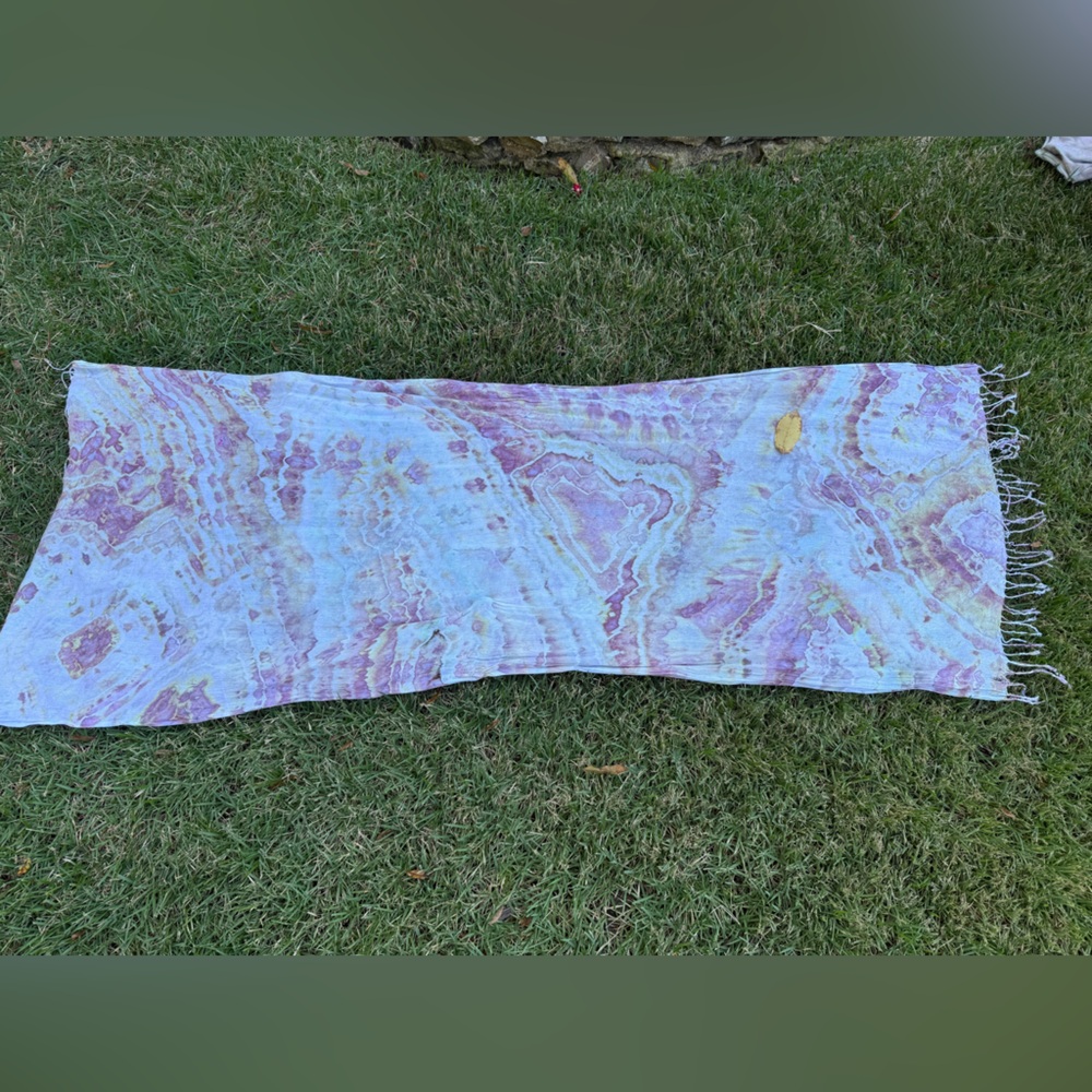 Hand dyed tie dye scarf sarong 79x27 in with fringe NEW